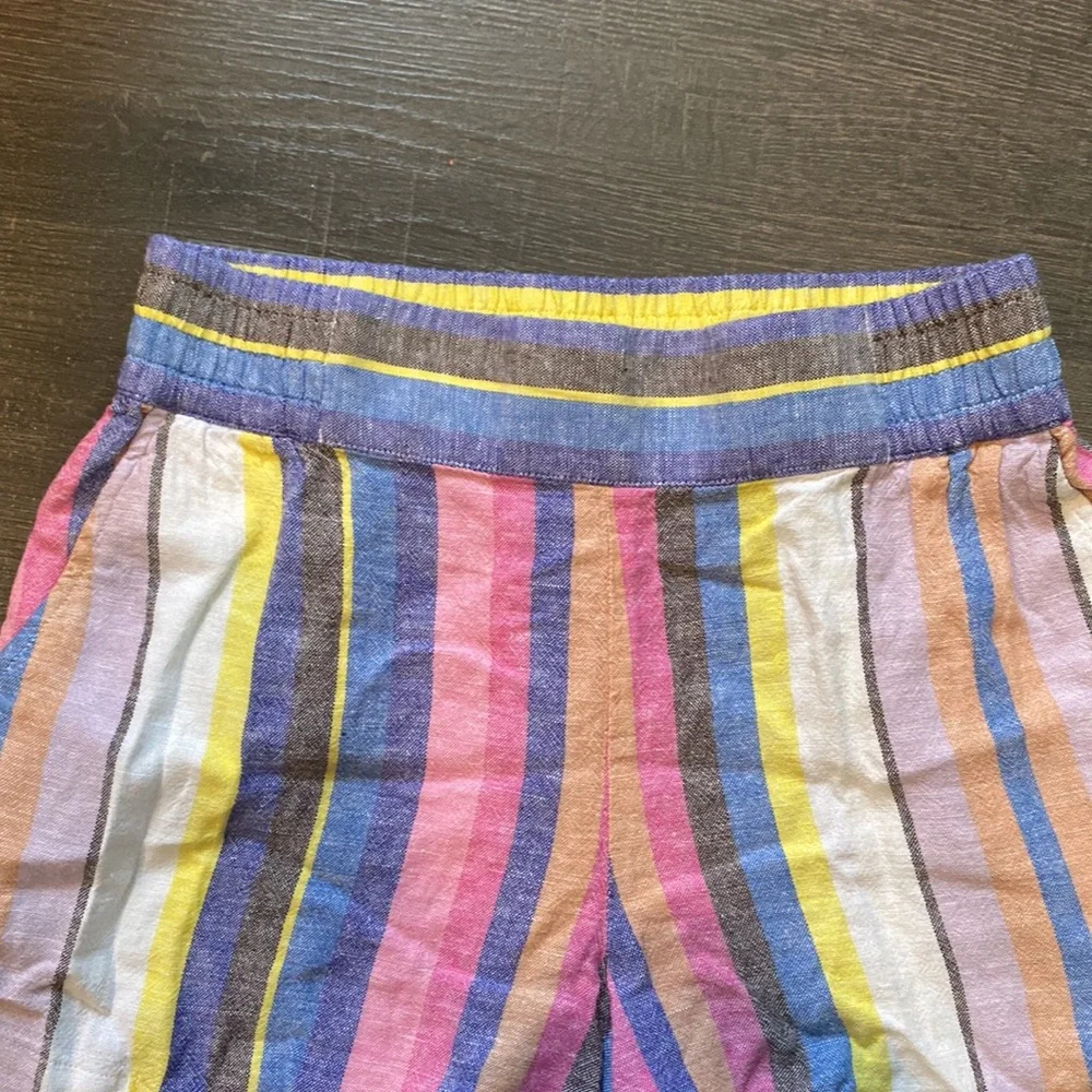 Striped‎ pull on stretchy elastic waist shorts S